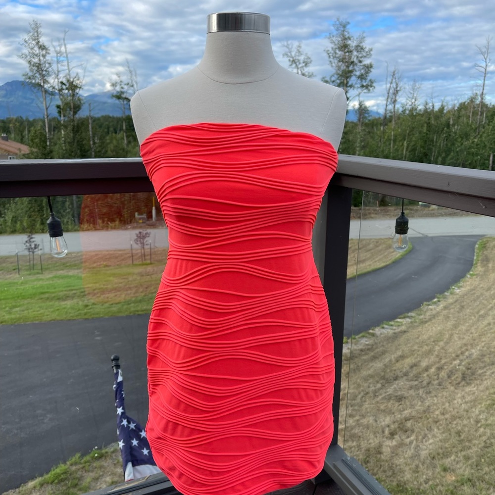 Small dresses - Picture 9 of 9